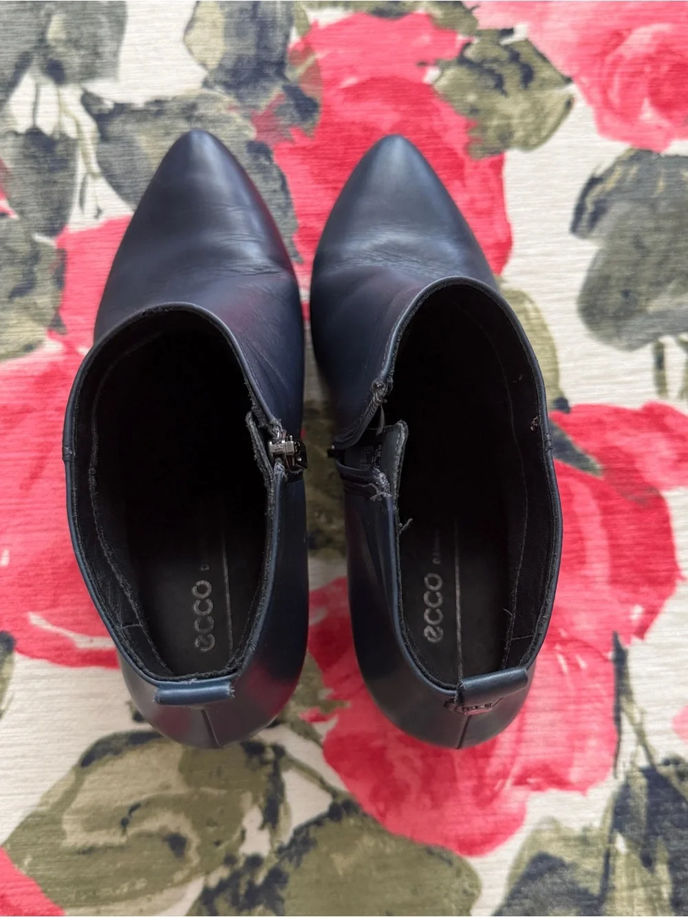 Ecco Navy Blue Pointed Leather Ankle Booties with Side Zipper